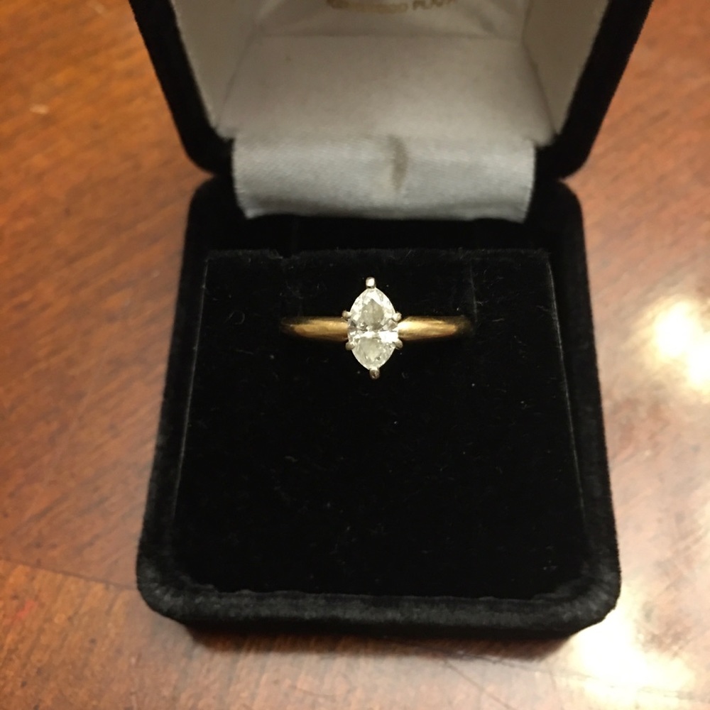 💍Marquise cut diamond ring